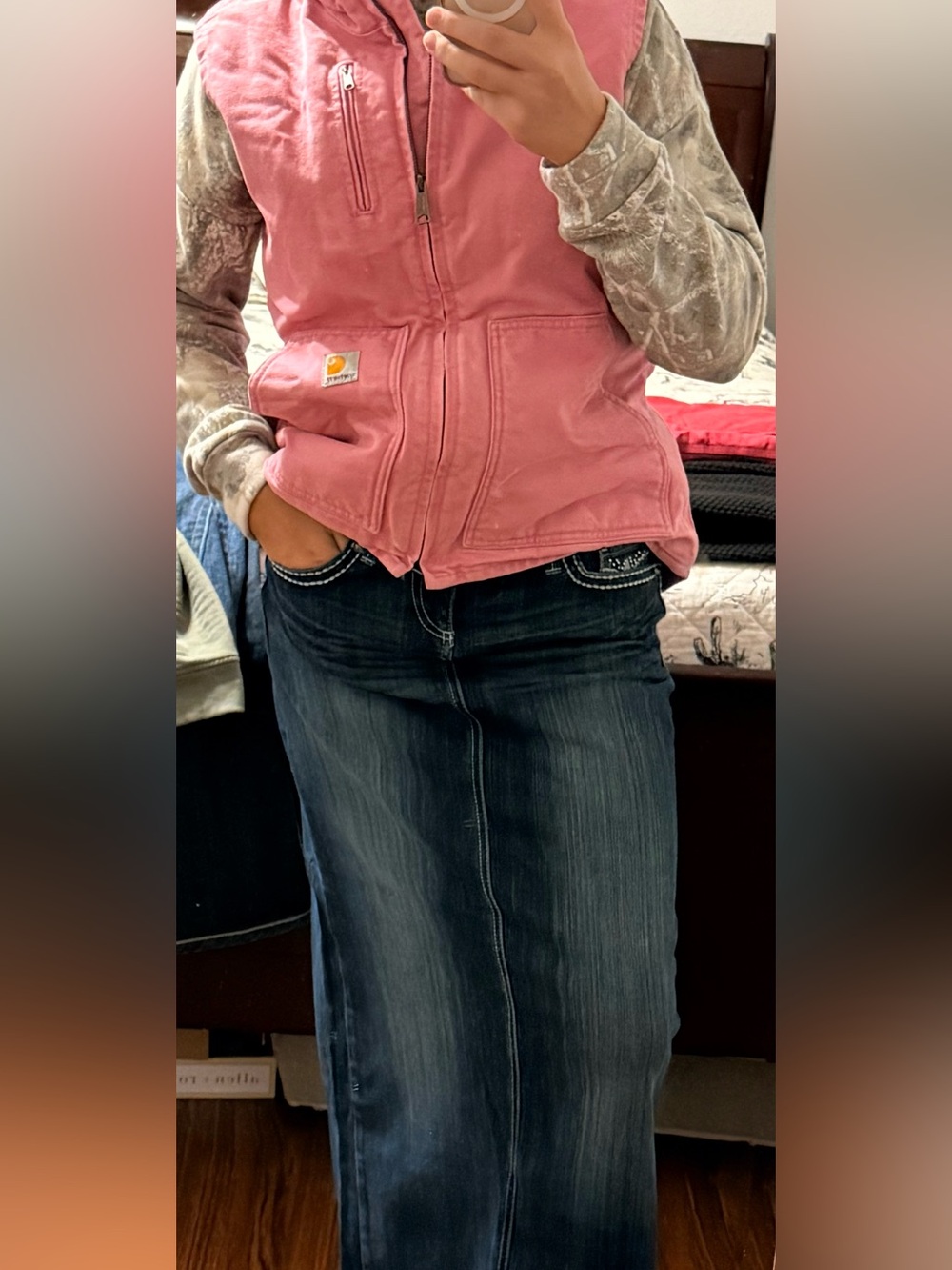 Carhartt Bubblegum Pink Canvas Sherpa Lined Vest - Picture 4 of 7